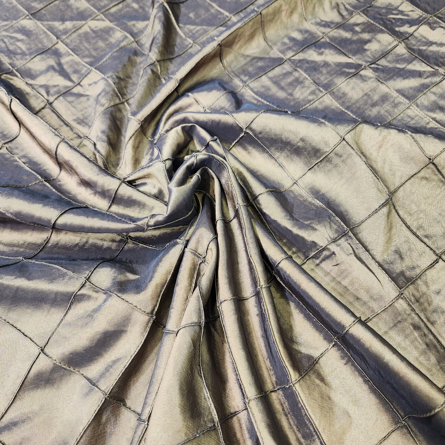 Taffeta, Diamond Pattern