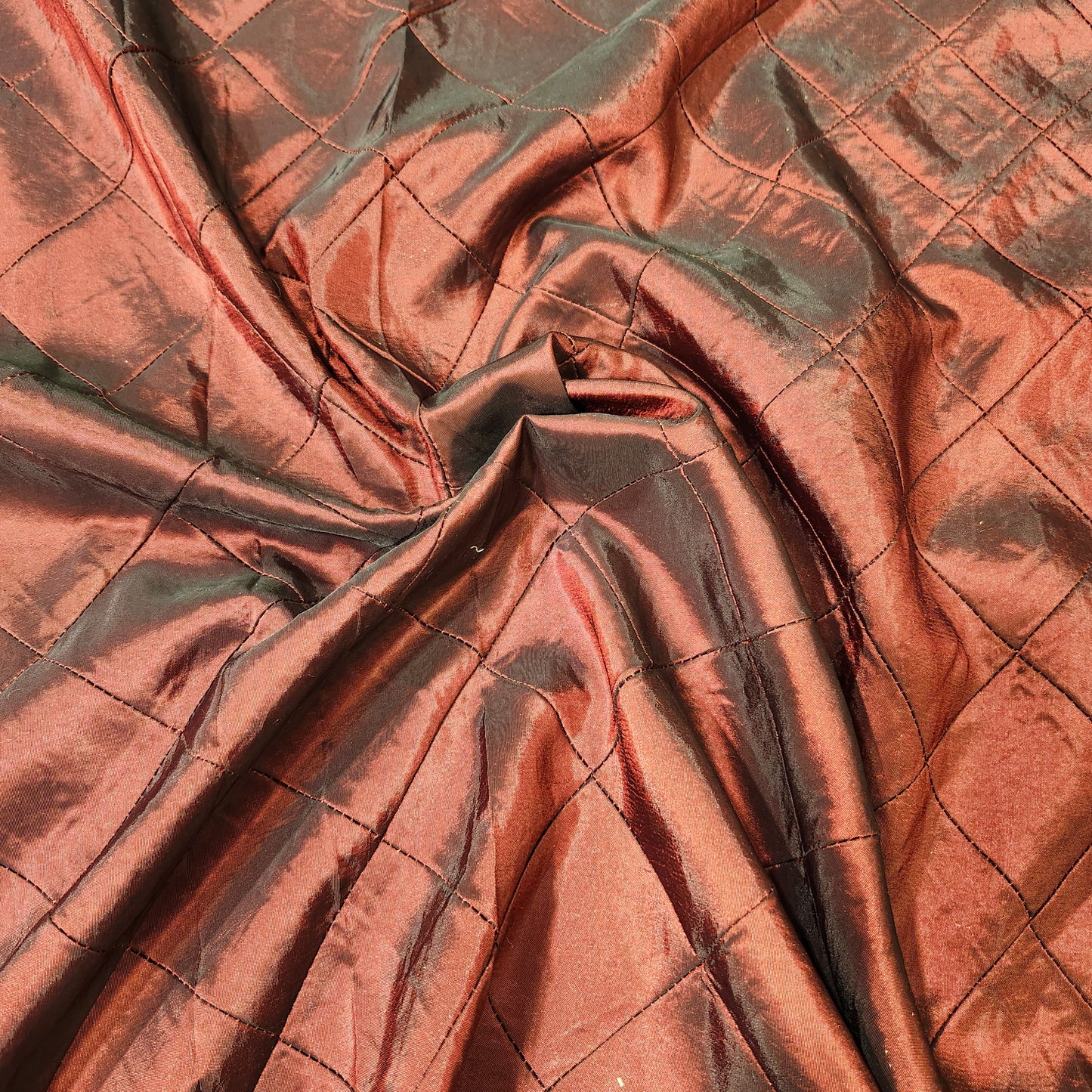 Taffeta, Diamond Pattern, wine