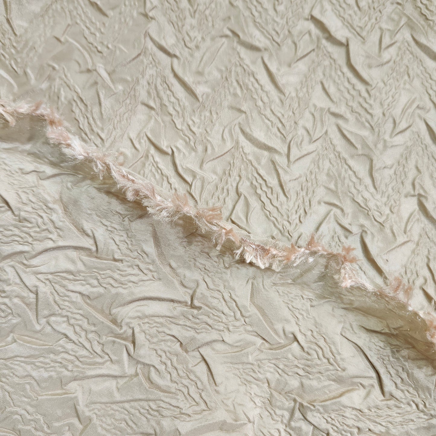 Taffeta, Crushed, Cream