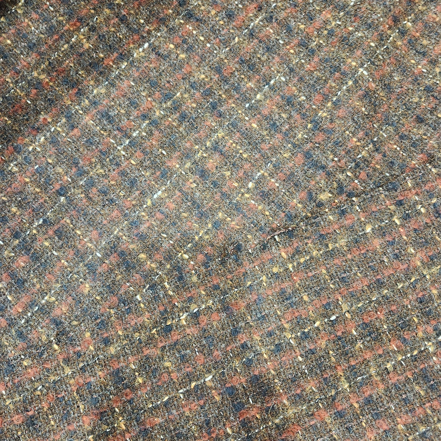 Wool, Brown