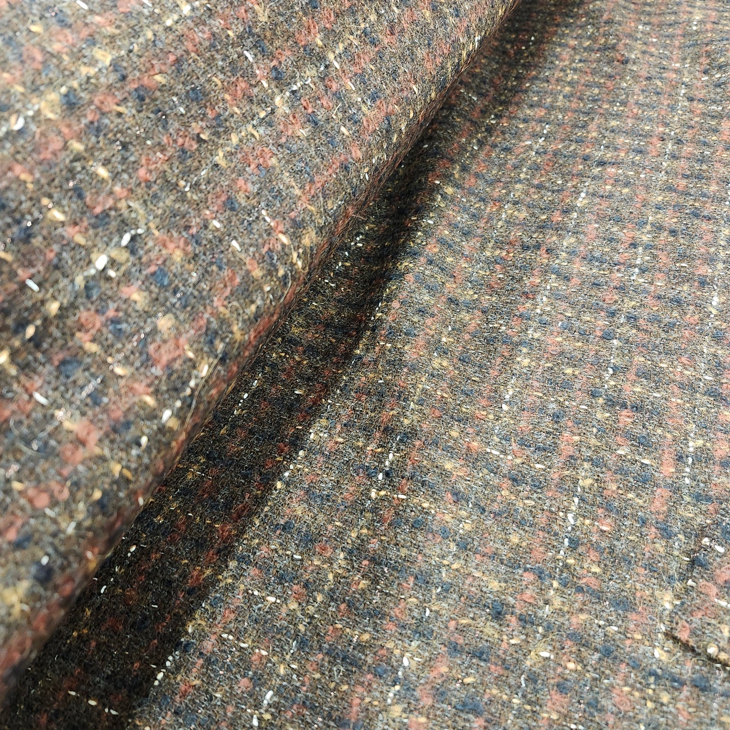 Wool, Brown