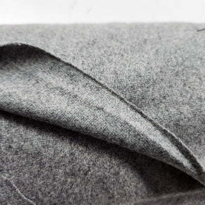 Wool, light grey