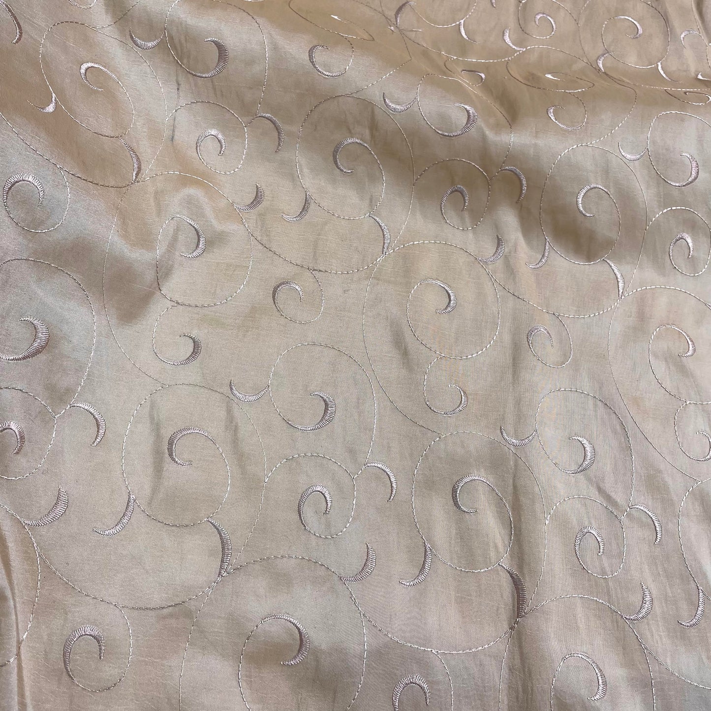 Taffeta, Champagne Vines,