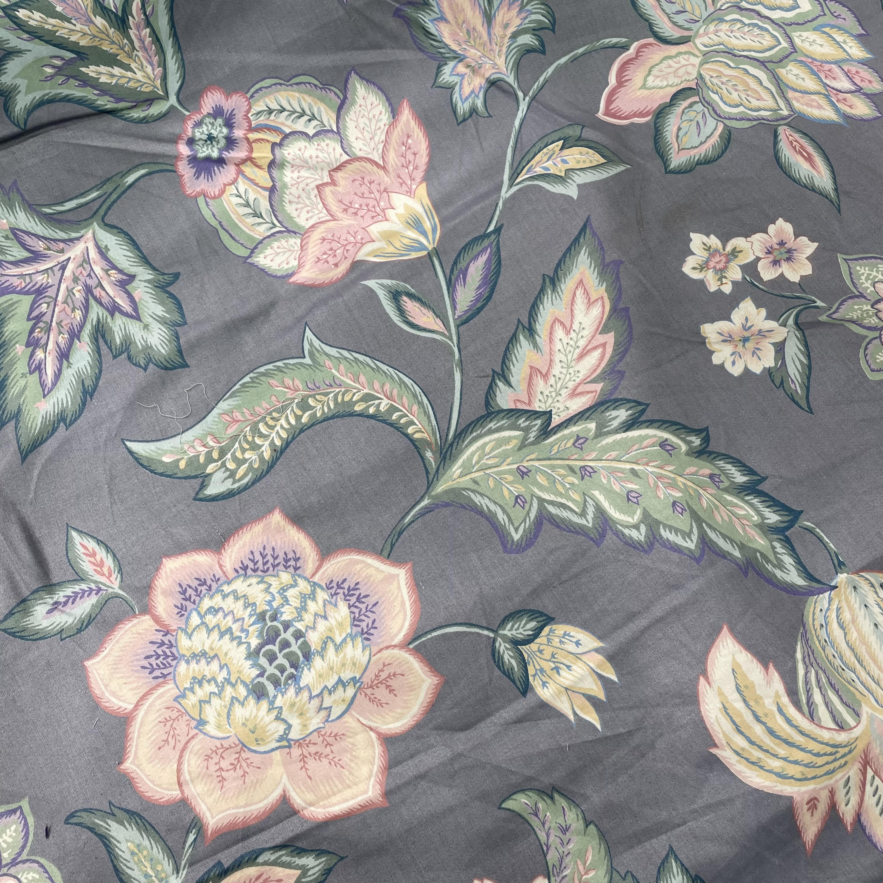 100% Cotton, Flowers,