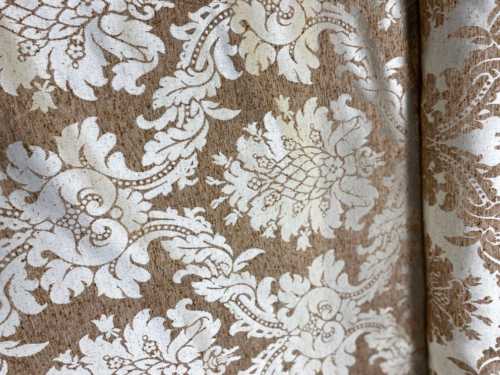 Drapery Dmask
