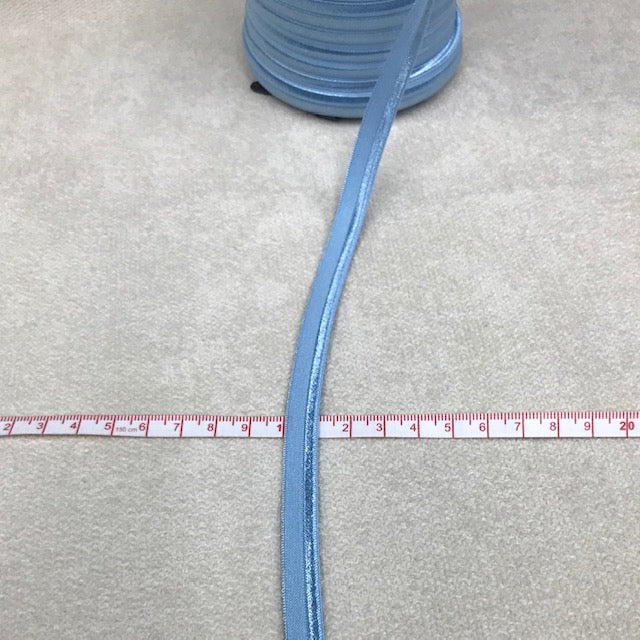 Elastic 0.4" Flanged Cord Trim Light