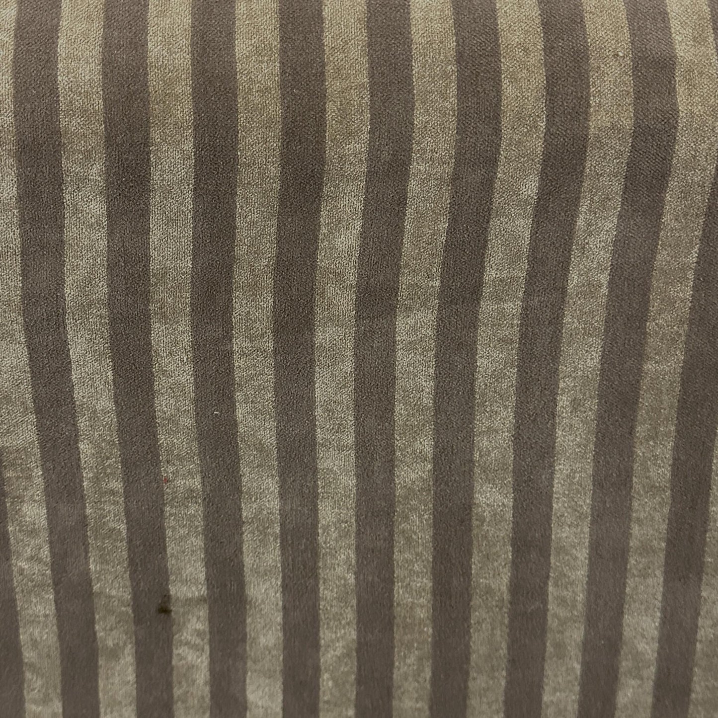 Upholstery Velvet, Lines