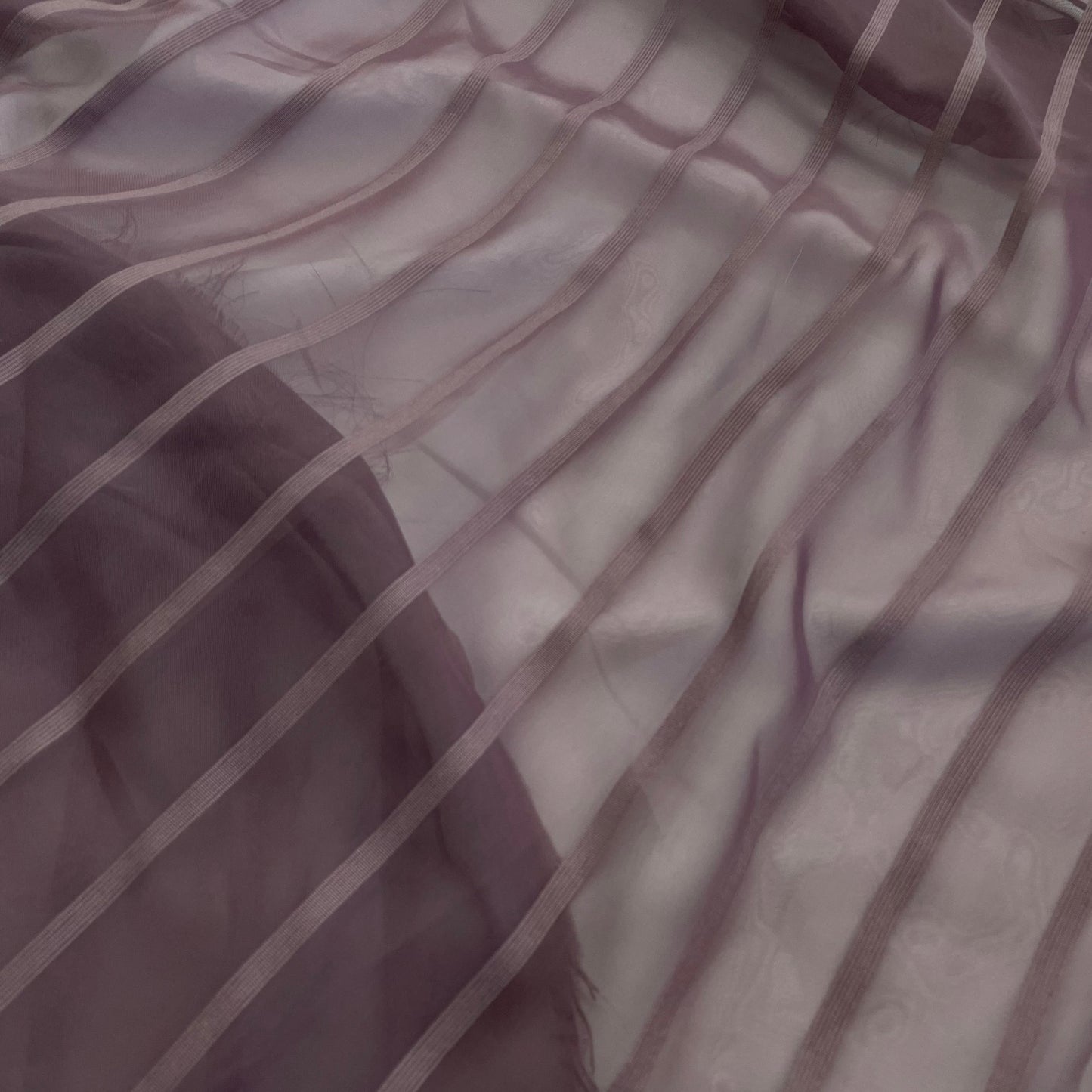 Extra Wide Sheer, Stripes
